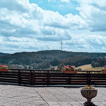 Schwarzwald- Idylle Mit Panoramablick, Pool Und Sauna Apartamento *